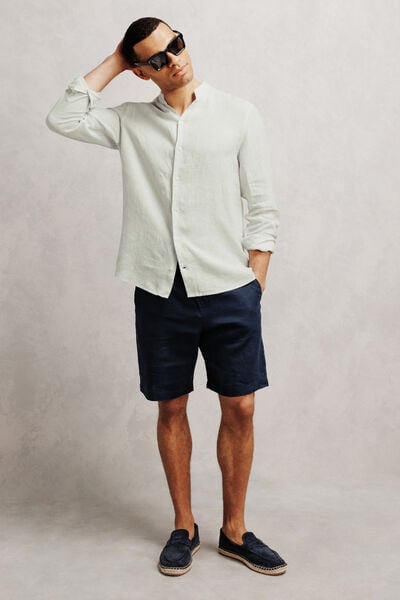 Chemise regular en lin ray&eacute;e col mao