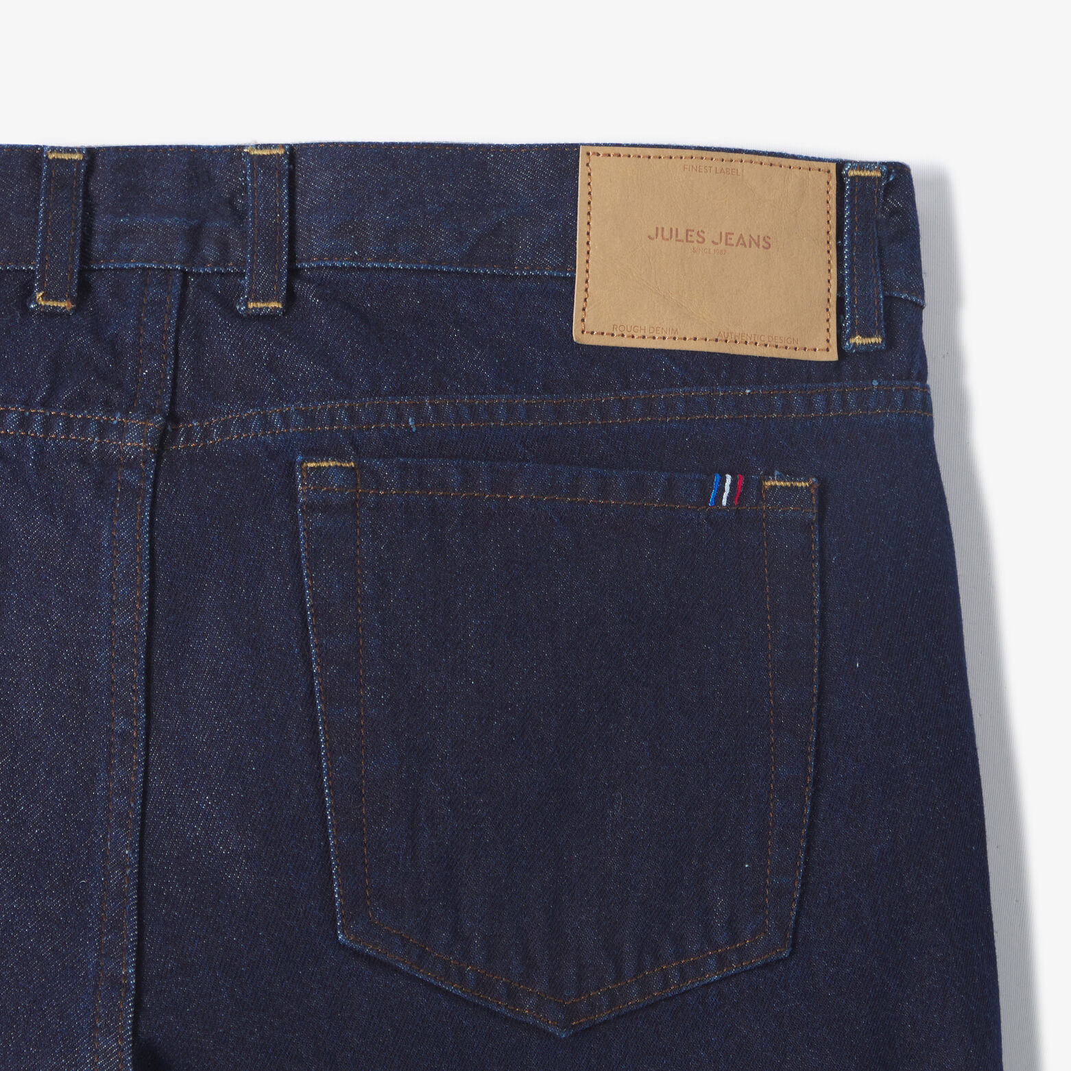 Jean tapered rigide brut made in france