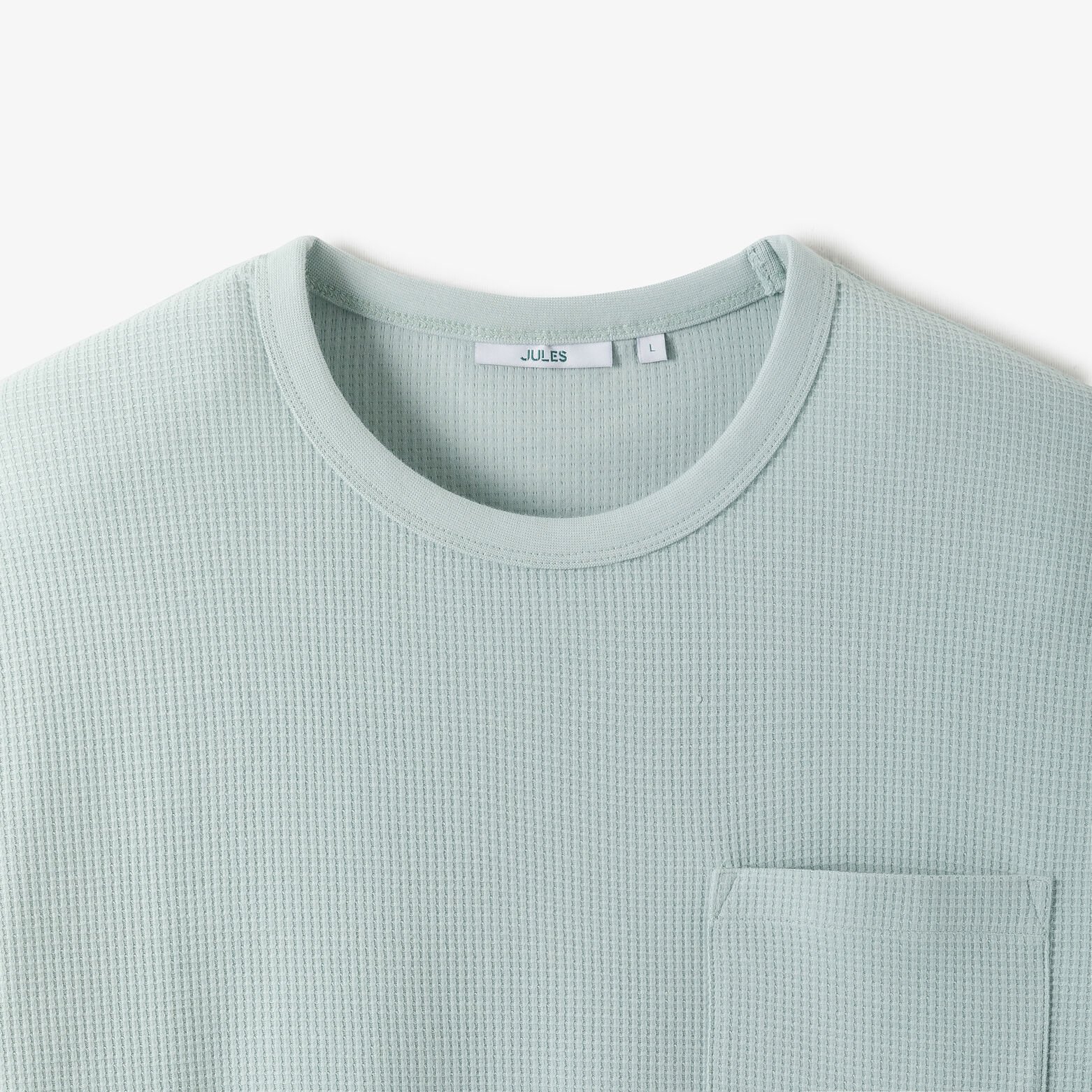 Tee shirt mati&egrave;re gaufr&eacute;e