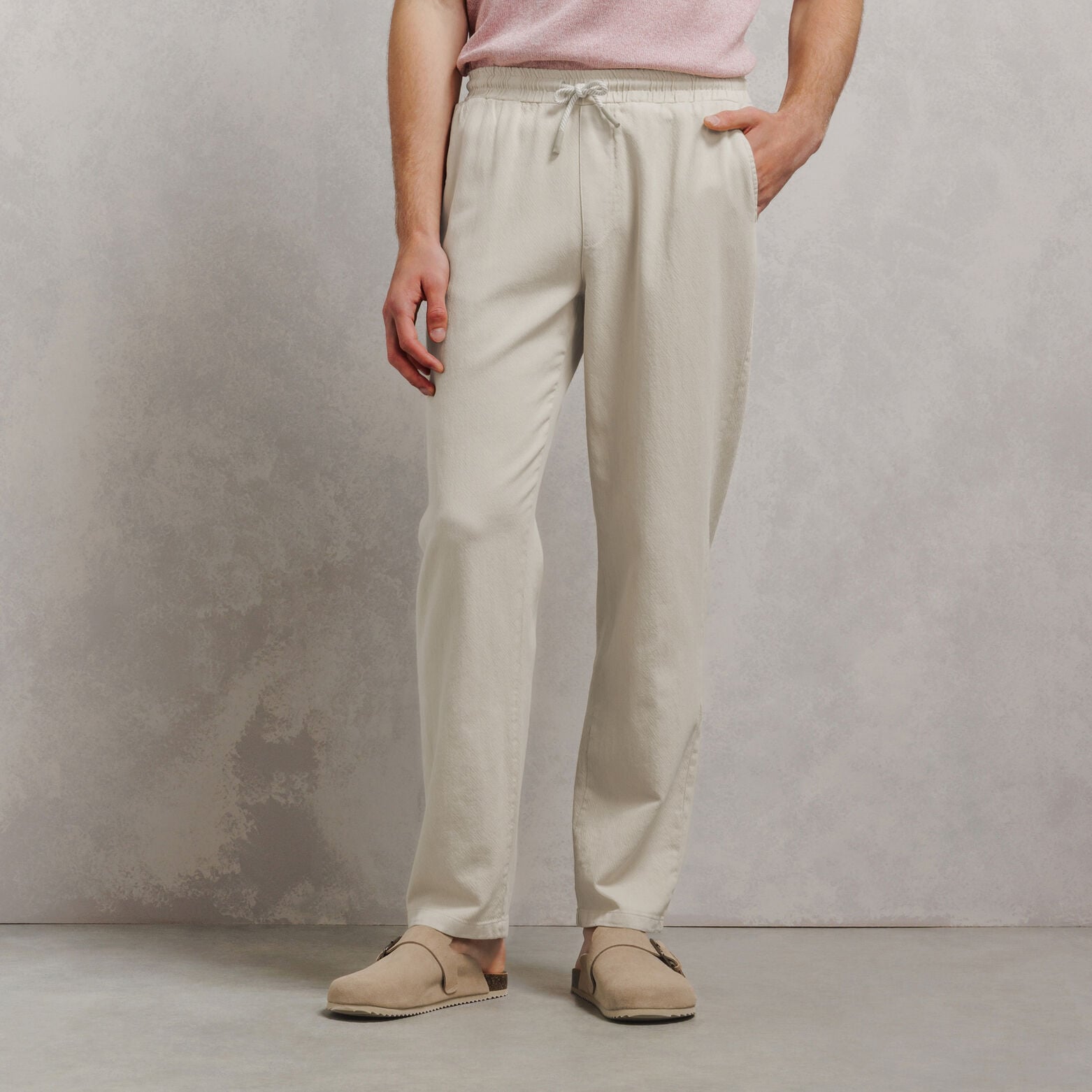 Pantalon tapered taille &eacute;lastiqu&eacute;e