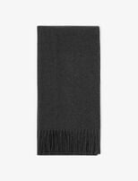 Gris moyen