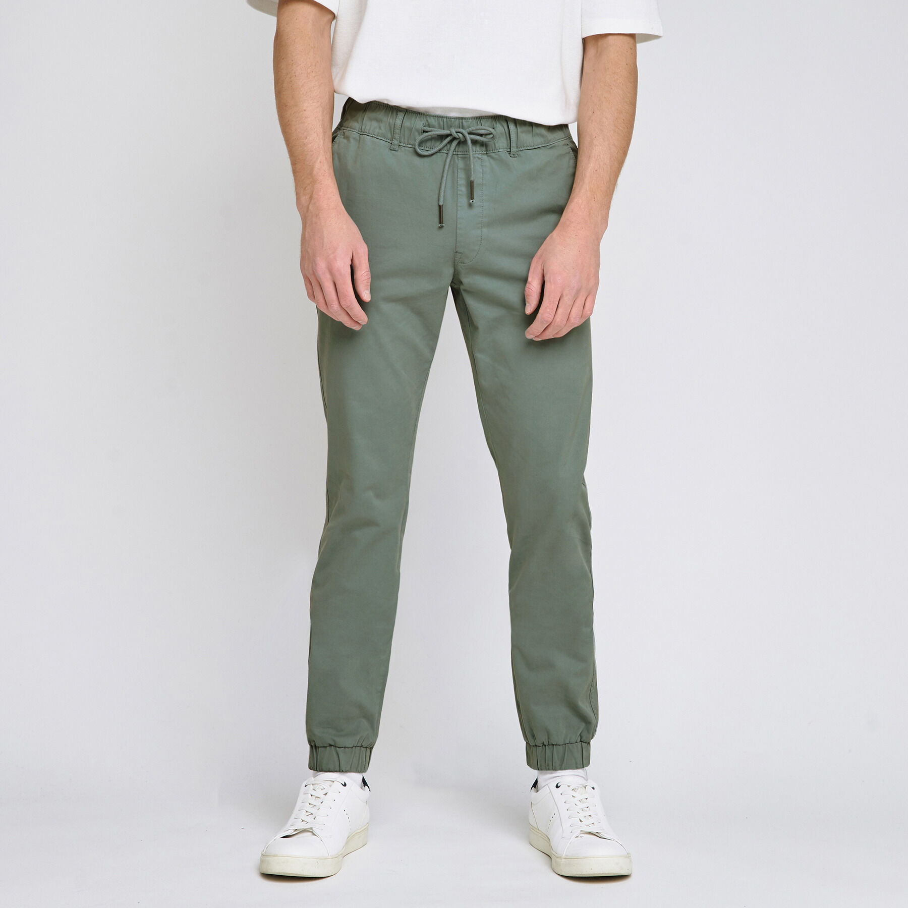 Pantaloni Uomo | Pantaloni Chinos Con Doppia Pinces C5507 Tobacco | Alcott  | Marina Dolfin