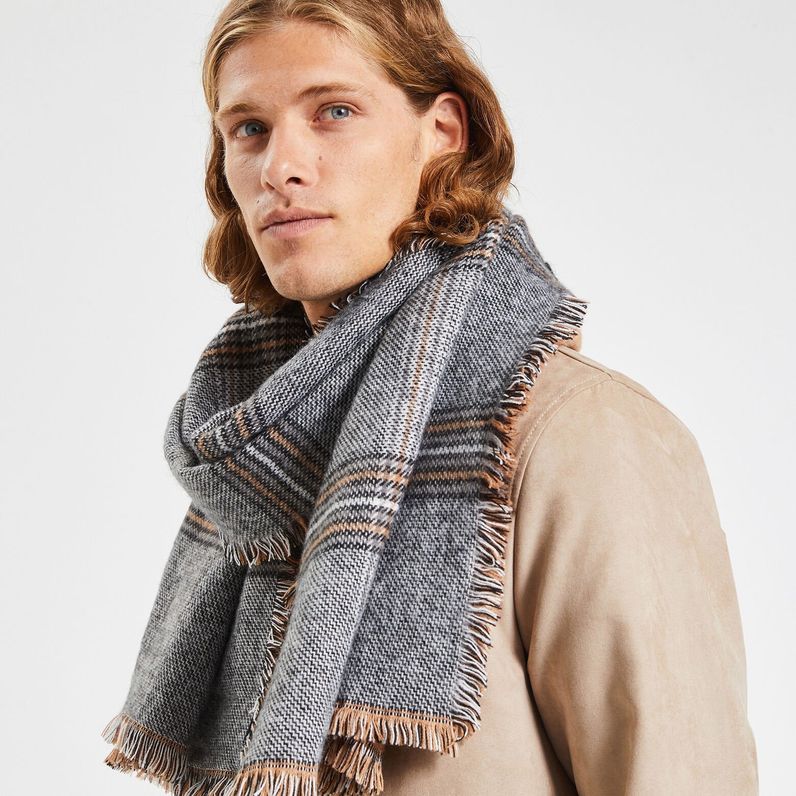 Hotel Kalinga Etole Femme Luxe Hotel Kalinga Echarpe De Luxe Homme