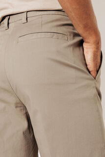 Loose fit chinobroek