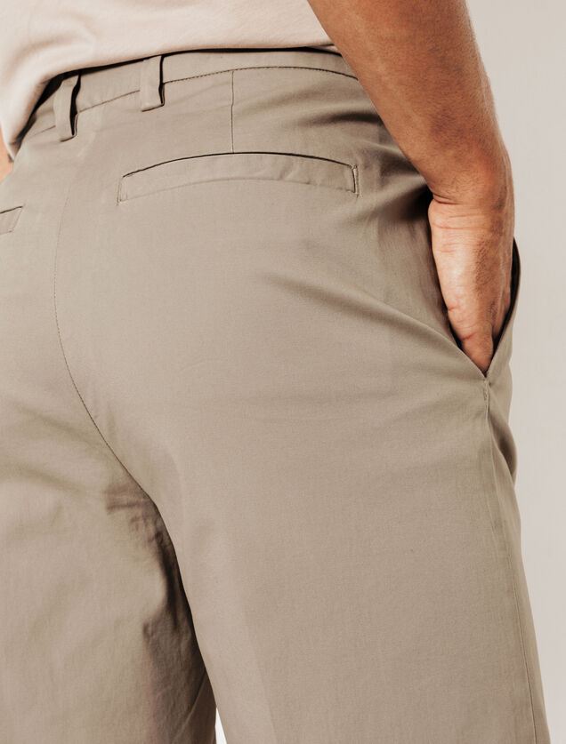 Loose fit chinobroek