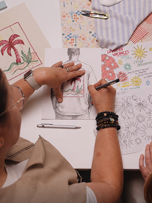 Styliste Jules au travail — Savoir-faire