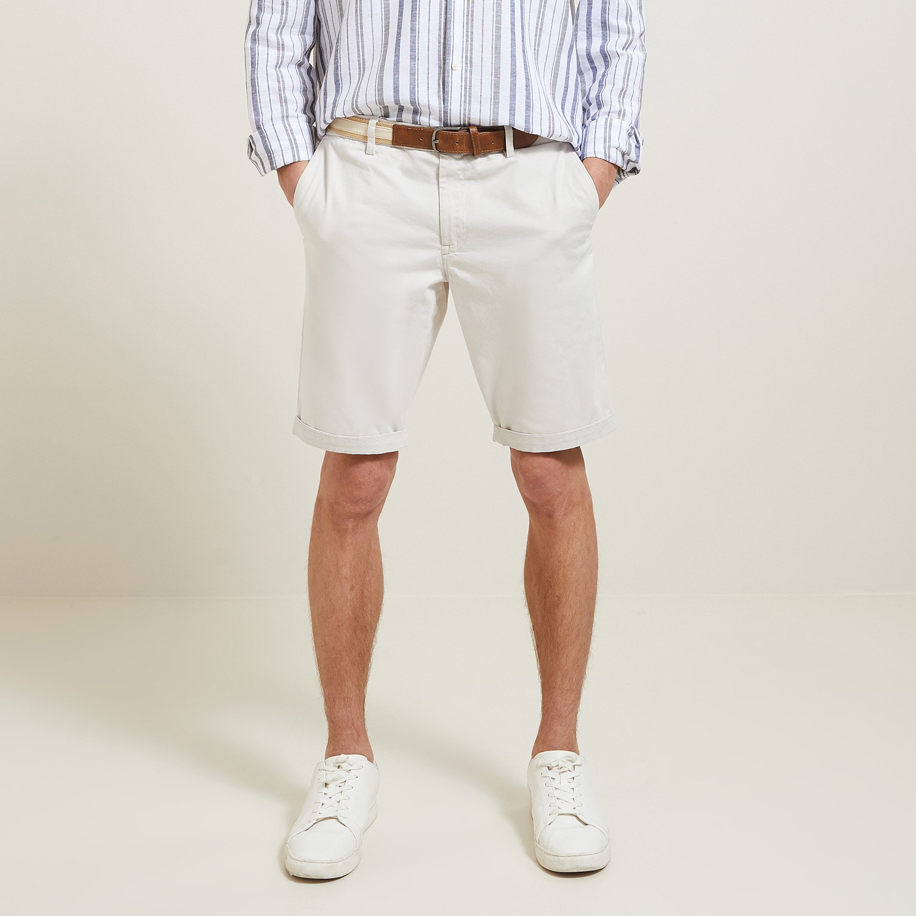 Bermuda chino uni avec ceinture Beige 34 97% Coton, 3% Elasthanne Homme