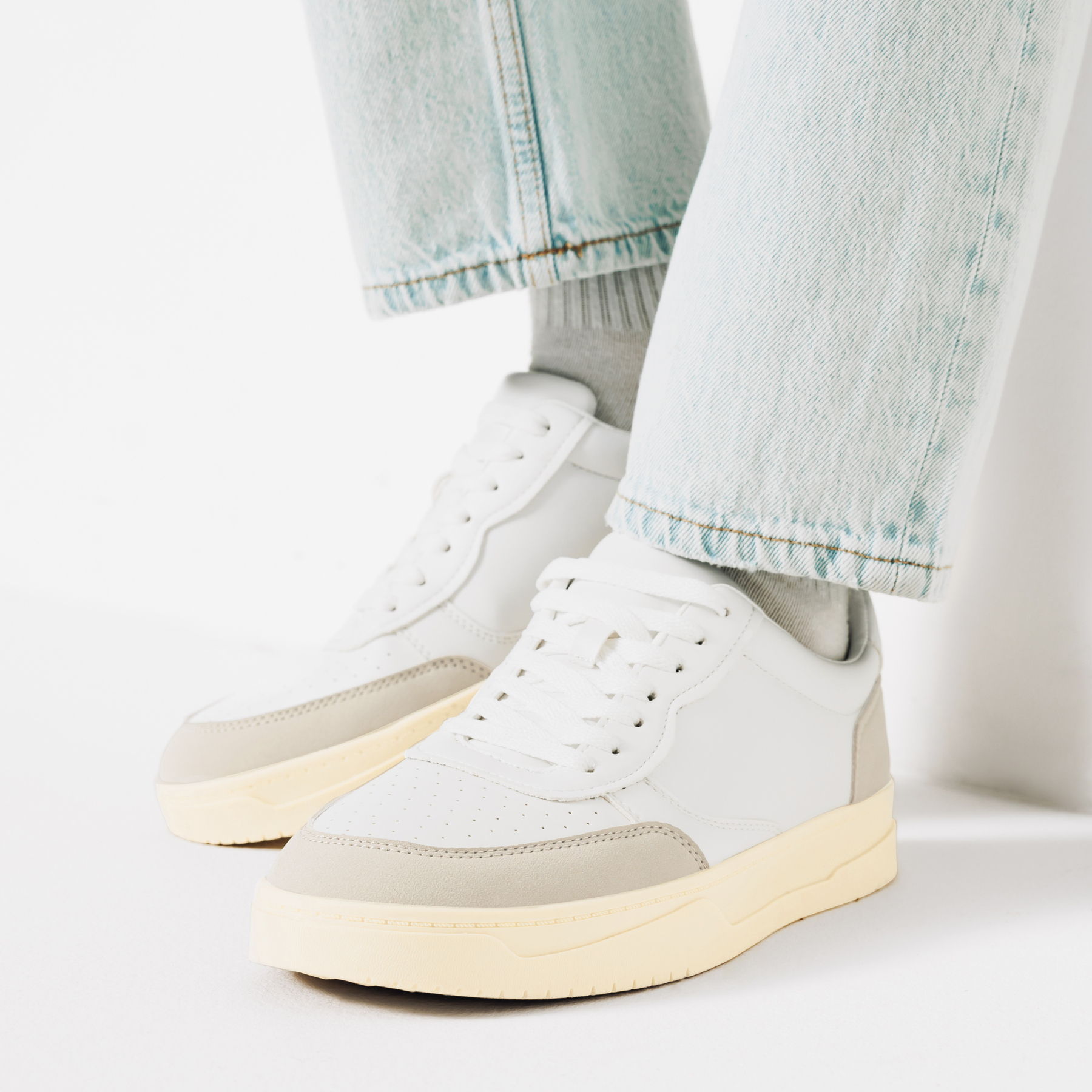 Baskets basses Blanc 41  Homme