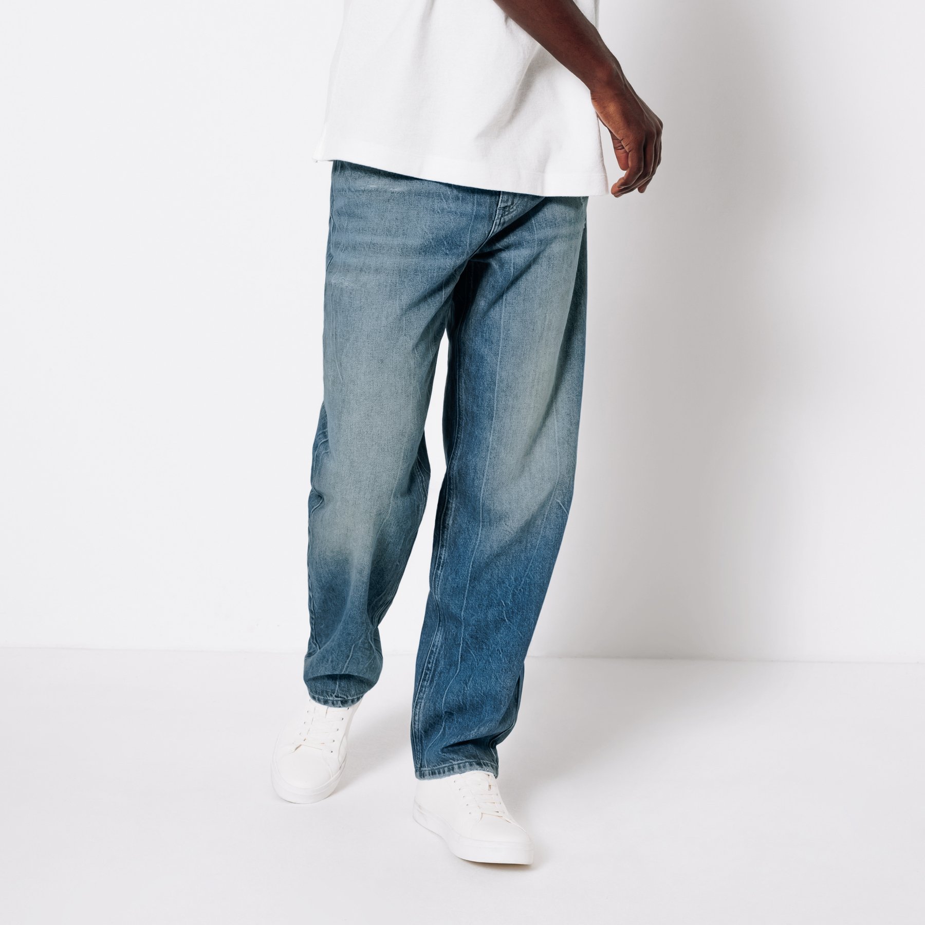 Jean loose Bleu 34 82% Coton, 18% Lyocel Homme