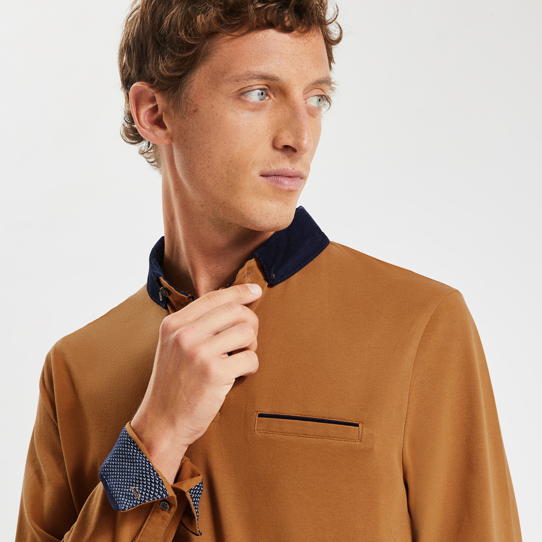 Polo manches longues piqué col velours Marron XS 95% Coton, 5% Elasthanne Homme
