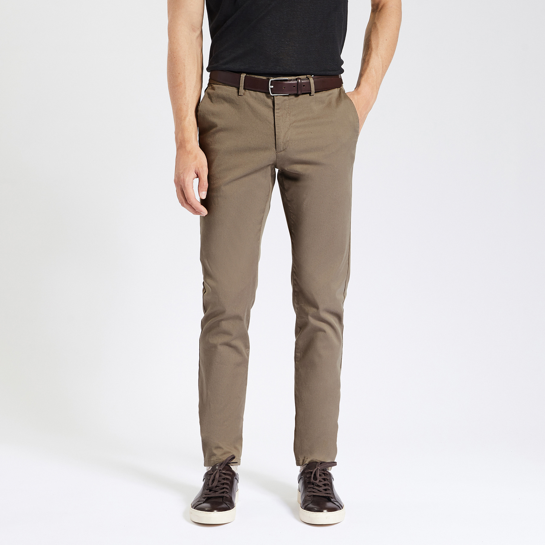 Pantalon chino slim urbain léger Marron 36 98% Coton, 2% Elasthanne Homme