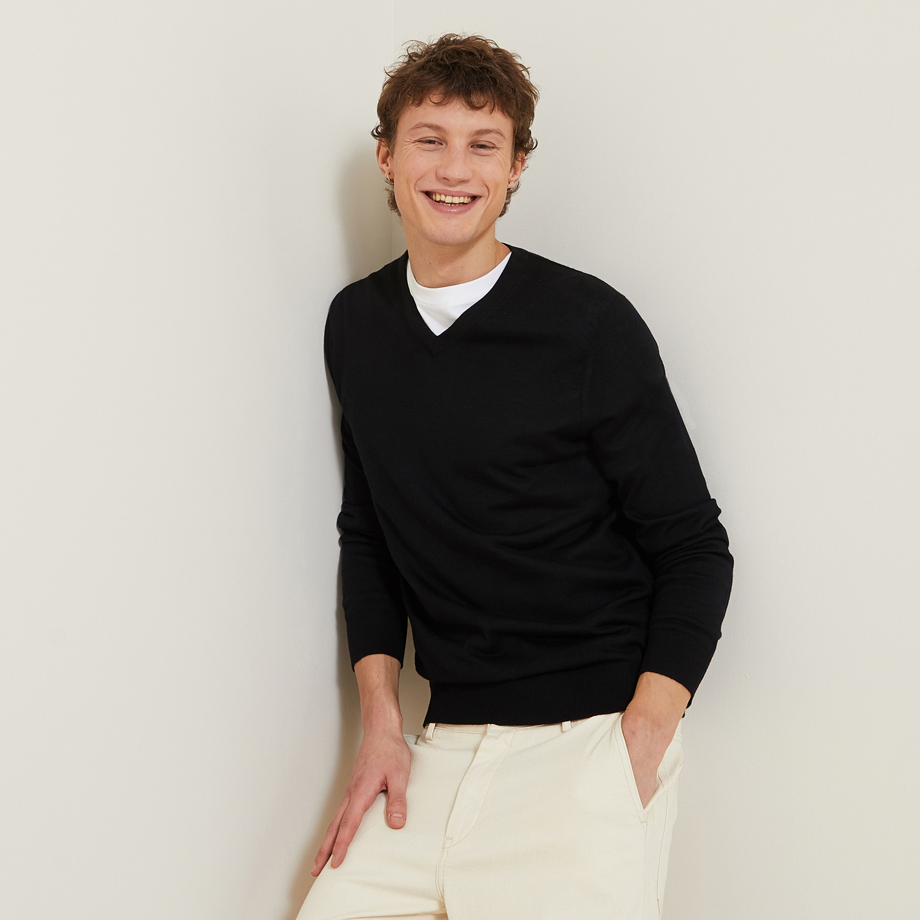 Pull col v laine mérinos Noir S 100% Laine Homme
