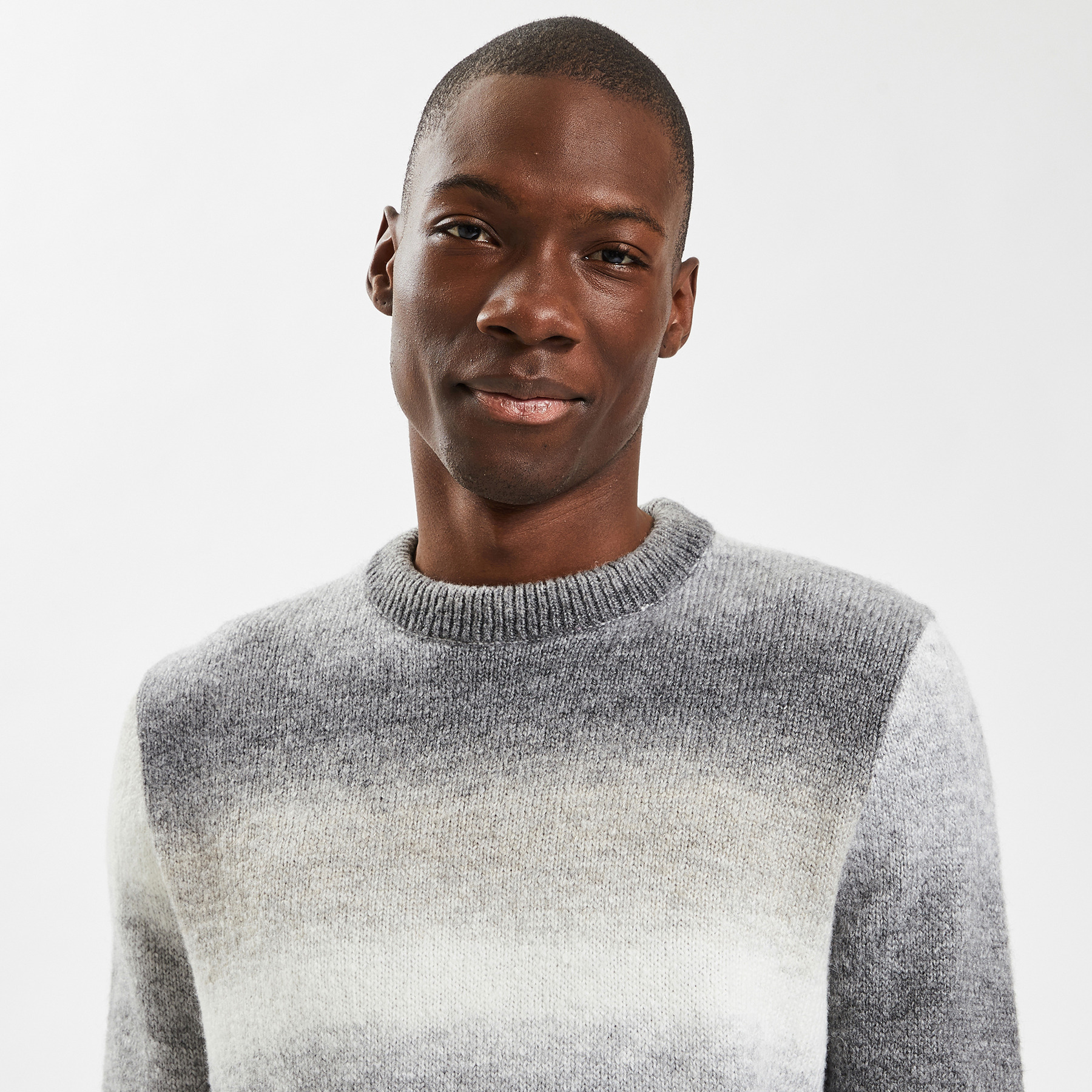 Pull à col rond dégradé Gris XS 70% Acrylique, 20% Polyester, 10% Polyamide Homme