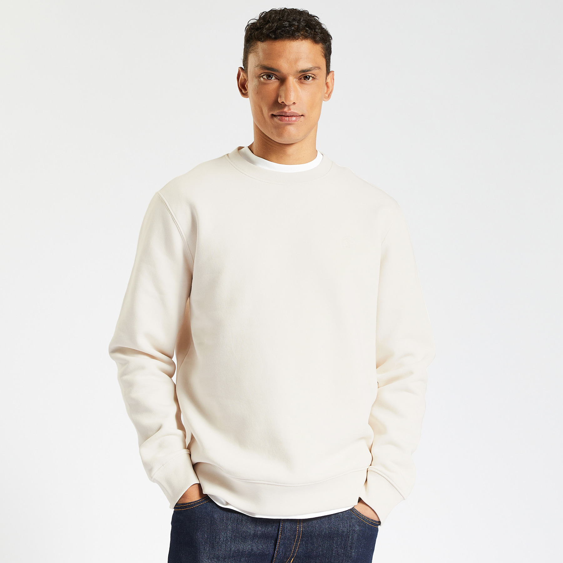 Sweat col rond broderie ton sur ton poitrine Ecru XS 70% Coton, 30% Polyester Homme
