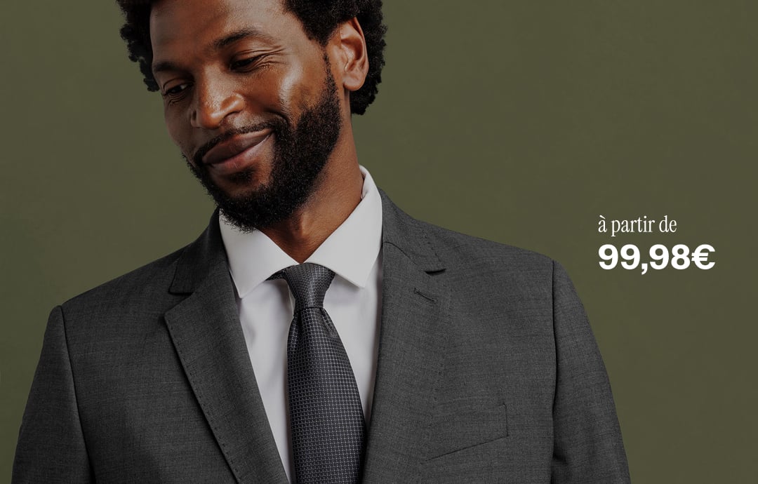 COSTUME
